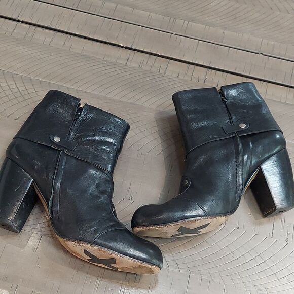 Muxart Black Leather Fold Over Heeled Ankle Booties Sz 39 - Picture 6 of 15